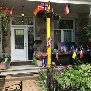 Pied-a-terre Mont-royal Montreal